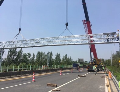 常德常德门架标牌施工现场